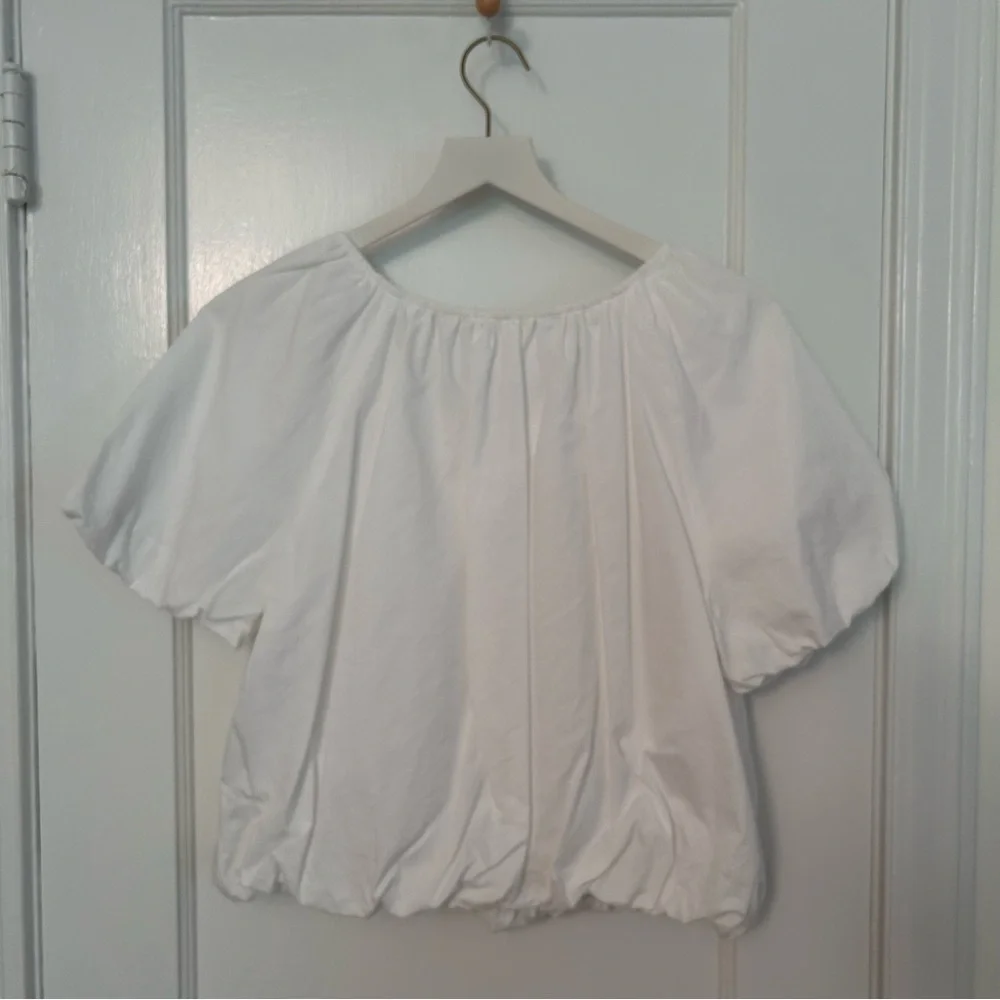 NWOT Anthropologie Puff Sleeve Cropped Blouse S-M